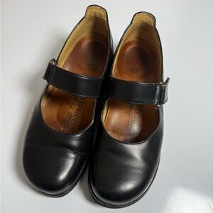 Footprints by Birkenstock Annapolis Mary Jane Comfort Hook Loop Sandals Size 37